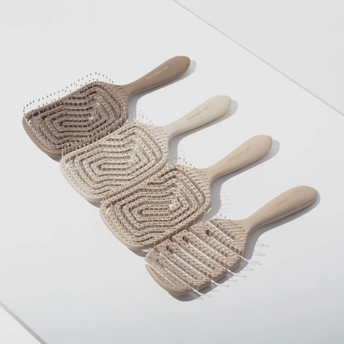 Szczotka do włosów Touch&amp;Go 808 - beżowa